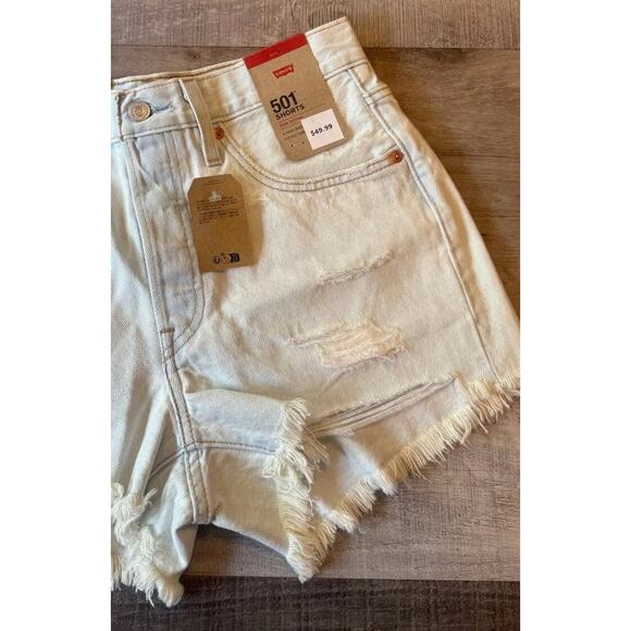 Levi's Jean Shorts Woemns 26 White Denim 5 Pockets Red Tab Cut Off Distressed - Picture 2 of 13